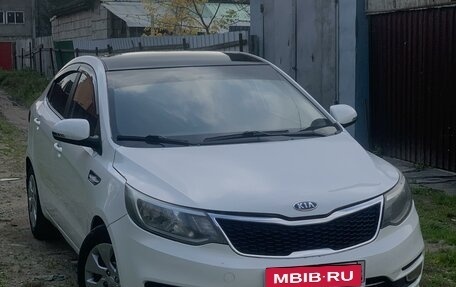 KIA Rio III рестайлинг, 2016 год, 800 000 рублей, 2 фотография