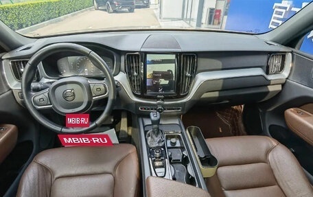 Volvo XC60 II, 2020 год, 3 400 000 рублей, 3 фотография