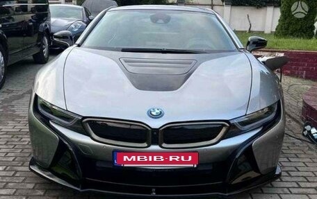 BMW i8 I рестайлинг, 2020 год, 10 331 770 рублей, 2 фотография