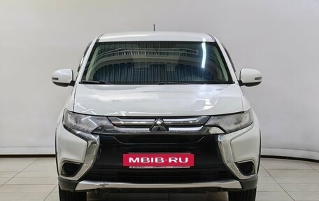 Mitsubishi Outlander III рестайлинг 3, 2016 год, 1 480 000 рублей, 3 фотография