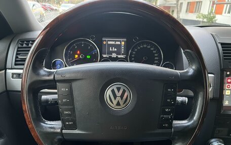 Volkswagen Touareg III, 2004 год, 1 350 000 рублей, 11 фотография