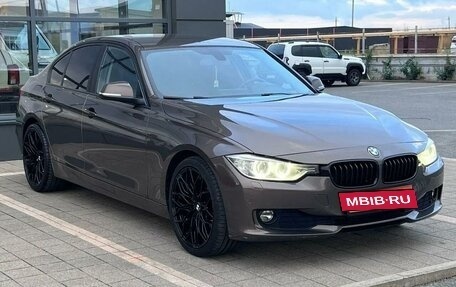 BMW 3 серия, 2013 год, 1 930 000 рублей, 3 фотография