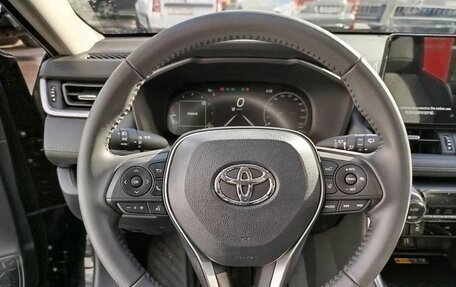 Toyota RAV4, 2024 год, 4 650 000 рублей, 16 фотография