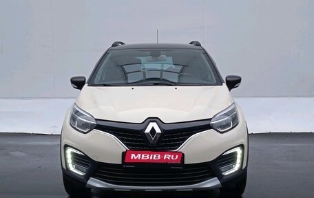 Renault Kaptur I рестайлинг, 2018 год, 1 775 000 рублей, 2 фотография