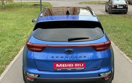 KIA Sportage IV рестайлинг, 2021 год, 2 850 000 рублей, 3 фотография