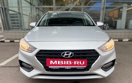 Hyundai Solaris II рестайлинг, 2018 год, 1 718 000 рублей, 2 фотография