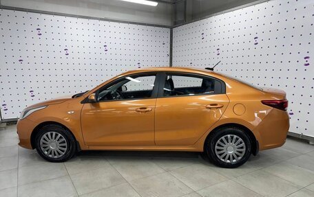 KIA Rio IV, 2018 год, 1 370 000 рублей, 7 фотография