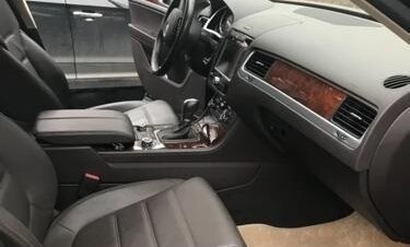 Volkswagen Touareg III, 2013 год, 5 000 000 рублей, 2 фотография