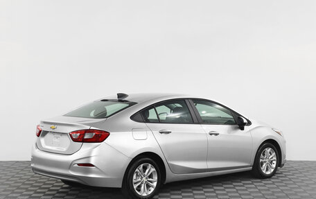 Chevrolet Cruze II, 2018 год, 1 590 000 рублей, 2 фотография