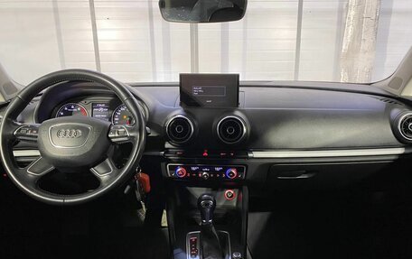 Audi A3, 2015 год, 1 499 000 рублей, 13 фотография