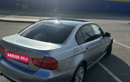 BMW 3 серия, 2011 год, 1 090 000 рублей, 4 фотография