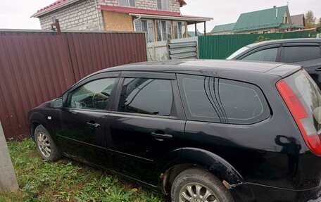 Ford Focus II рестайлинг, 2005 год, 400 000 рублей, 2 фотография