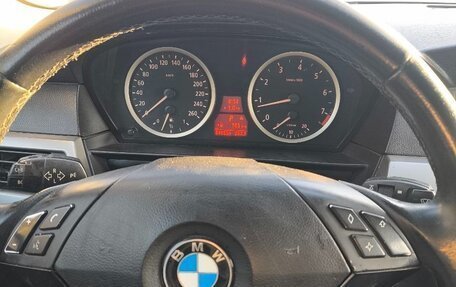 BMW 5 серия, 2005 год, 930 000 рублей, 8 фотография