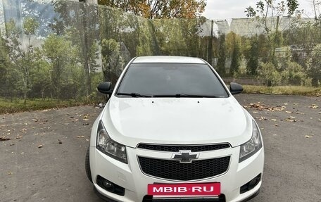 Chevrolet Cruze II, 2012 год, 530 000 рублей, 7 фотография