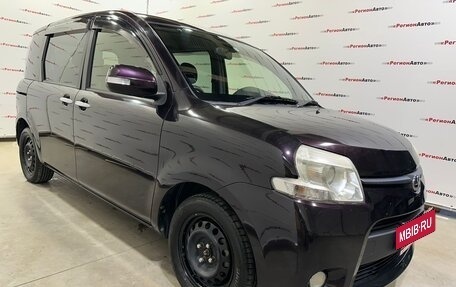 Toyota Sienta I, 2013 год, 985 000 рублей, 4 фотография