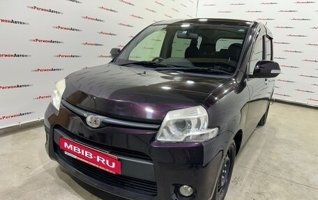 Toyota Sienta I, 2013 год, 985 000 рублей, 9 фотография