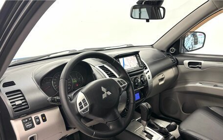 Mitsubishi Pajero Sport II рестайлинг, 2011 год, 1 670 000 рублей, 9 фотография