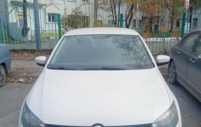 Volkswagen Polo VI (EU Market), 2013 год, 900 000 рублей, 1 фотография