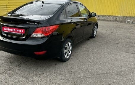 Hyundai Solaris II рестайлинг, 2013 год, 795 000 рублей, 13 фотография