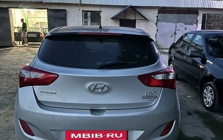 Hyundai i30 II рестайлинг, 2012 год, 890 000 рублей, 2 фотография