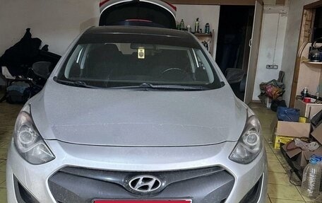 Hyundai i30 II рестайлинг, 2012 год, 890 000 рублей, 4 фотография