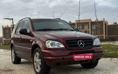 Mercedes-Benz M-Класс, 1998 год, 850 000 рублей, 3 фотография