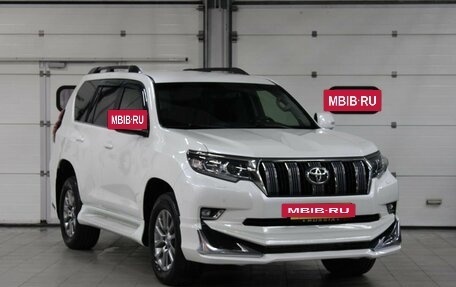 Toyota Land Cruiser Prado 150 рестайлинг 2, 2018 год, 5 580 000 рублей, 3 фотография