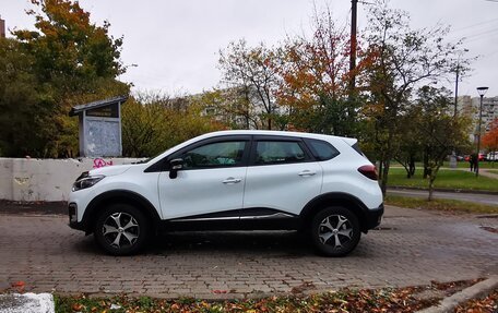 Renault Kaptur I рестайлинг, 2021 год, 1 780 000 рублей, 4 фотография