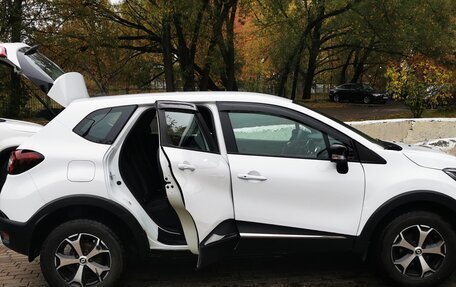 Renault Kaptur I рестайлинг, 2021 год, 1 780 000 рублей, 8 фотография