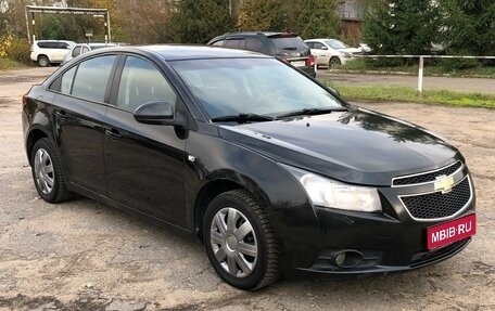 Chevrolet Cruze II, 2011 год, 850 000 рублей, 1 фотография