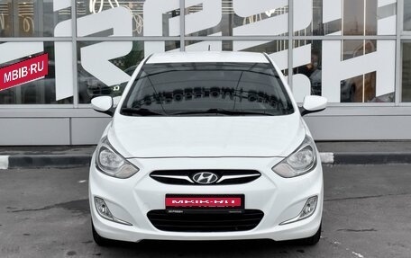 Hyundai Solaris II рестайлинг, 2013 год, 999 000 рублей, 3 фотография