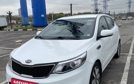 KIA Rio III рестайлинг, 2016 год, 1 420 000 рублей, 6 фотография