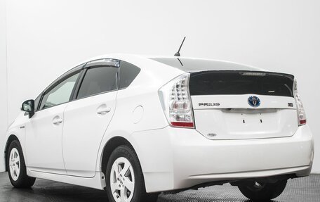 Toyota Prius, 2011 год, 1 359 000 рублей, 4 фотография