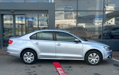 Volkswagen Jetta VI, 2012 год, 985 000 рублей, 10 фотография