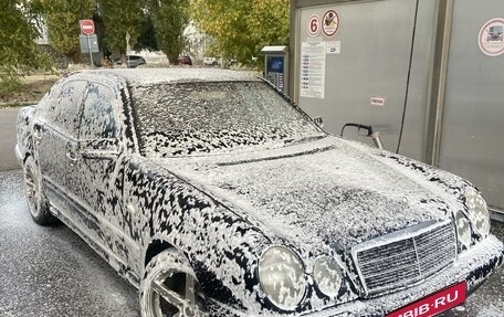 Mercedes-Benz E-Класс, 1998 год, 560 000 рублей, 7 фотография