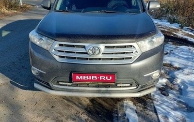 Toyota Highlander III, 2011 год, 2 400 000 рублей, 1 фотография