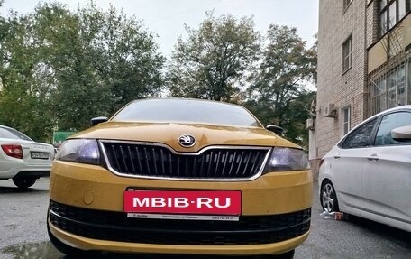 Skoda Rapid I, 2017 год, 900 000 рублей, 4 фотография