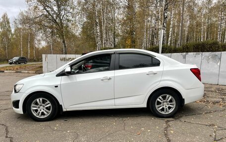 Chevrolet Aveo III, 2012 год, 700 000 рублей, 3 фотография