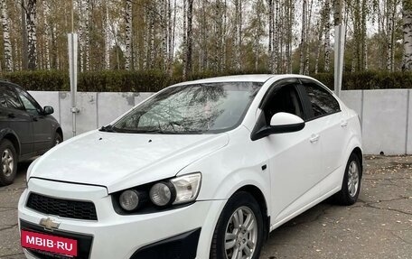 Chevrolet Aveo III, 2012 год, 700 000 рублей, 2 фотография