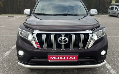 Toyota Land Cruiser Prado 150 рестайлинг 2, 2010 год, 3 800 000 рублей, 4 фотография