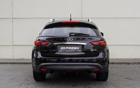 Infiniti QX70, 2014 год, 2 180 000 рублей, 9 фотография