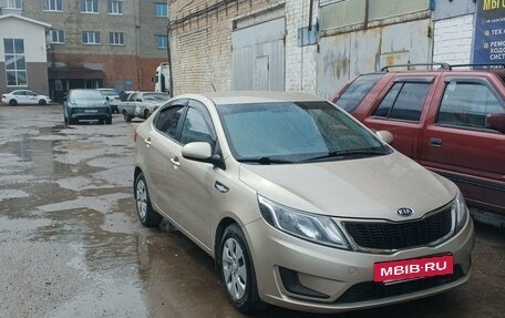 KIA Rio III рестайлинг, 2012 год, 1 000 000 рублей, 5 фотография