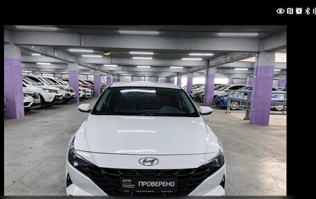 Hyundai Elantra, 2021 год, 2 100 000 рублей, 2 фотография