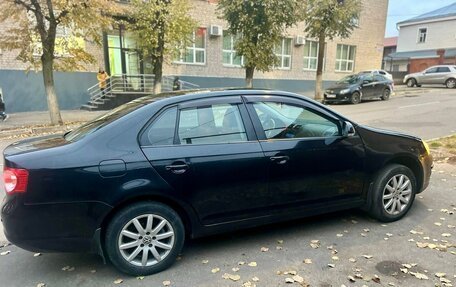 Volkswagen Jetta VI, 2009 год, 750 000 рублей, 6 фотография