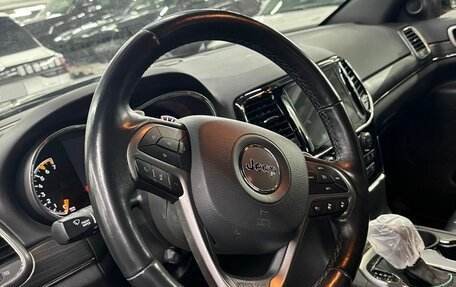 Jeep Grand Cherokee, 2019 год, 2 997 000 рублей, 19 фотография