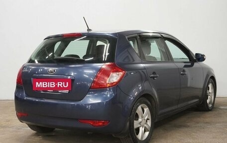 KIA cee'd I рестайлинг, 2011 год, 800 000 рублей, 8 фотография