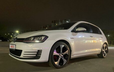 Volkswagen Golf GTI VII, 2014 год, 1 750 000 рублей, 6 фотография