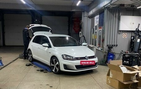 Volkswagen Golf GTI VII, 2014 год, 1 750 000 рублей, 7 фотография