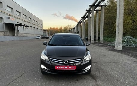 Hyundai Solaris II рестайлинг, 2015 год, 1 200 000 рублей, 3 фотография