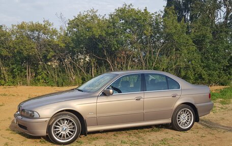 BMW 5 серия, 2002 год, 2 392 000 рублей, 17 фотография